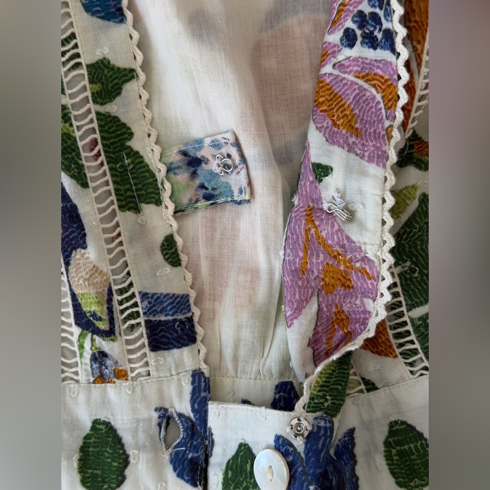 FARM Rio Summer Garden Printed Belted Romper size XS - Picture 16 of 16